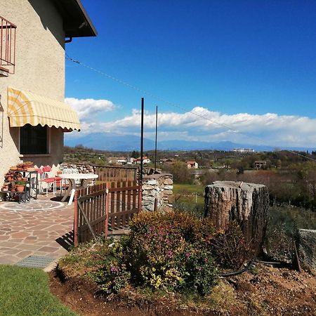Hill House Apartment Лонато Екстериор снимка